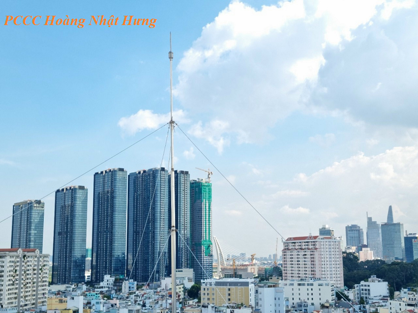 Có nhiều loại kim thu sét hiện nay trên thị trường Có nhiều loại kim thu sét hiện nay trên thị trường