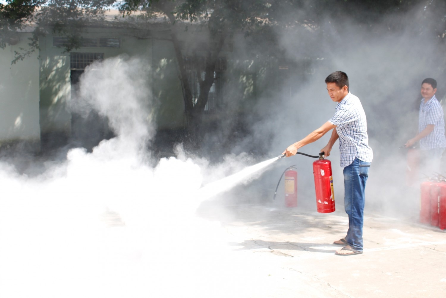 Bình chữa cháy Tomoken không chỉ chất lượng mà còn rất phù hợp với điều kiện sử dụng tại Việt Nam