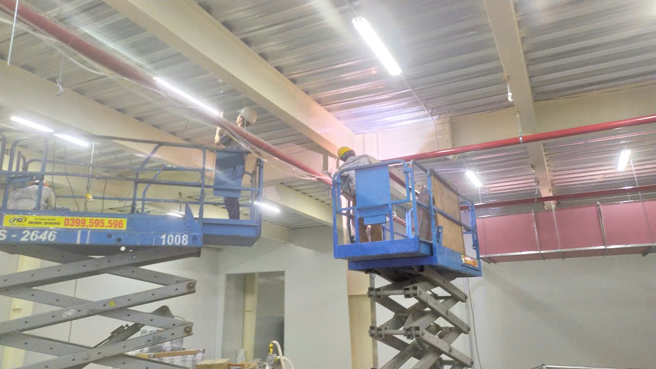 Khi thi công hệ thống PCCC, việc tuân thủ pháp lý là điều bắt buộc và không thể bỏ qua Khi thi công hệ thống PCCC, việc tuân thủ pháp lý là điều bắt buộc và không thể bỏ qua