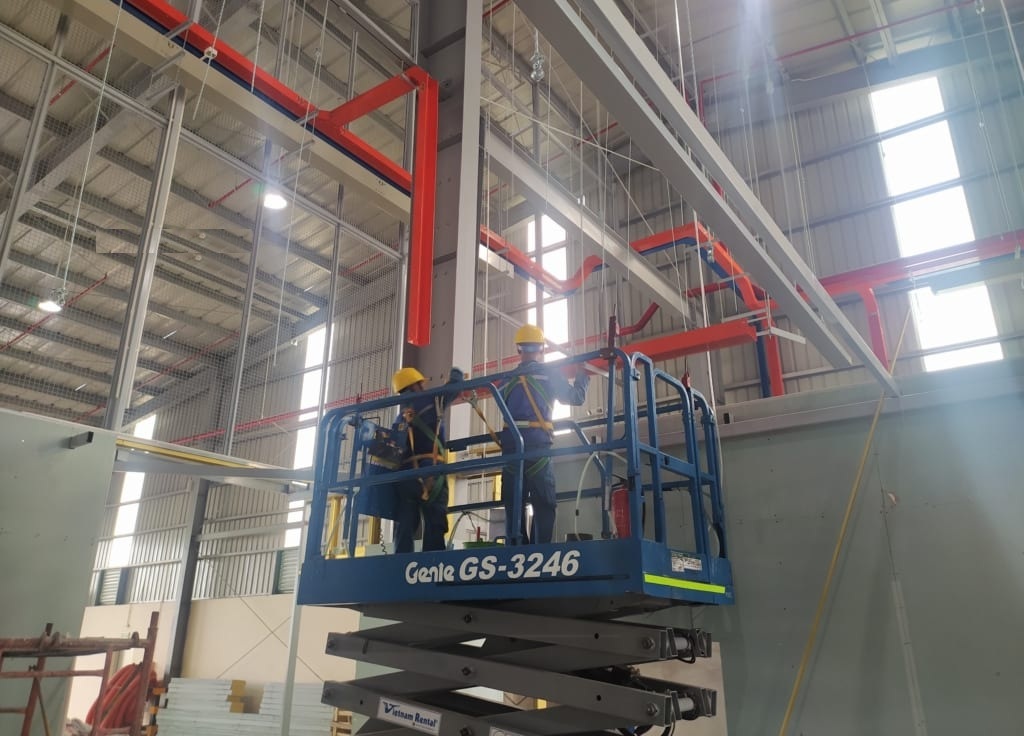 Thi công hệ thống PCCC đòi hỏi sự tuân thủ nghiêm ngặt các quy chuẩn và tiêu chuẩn hiện hành Thi công hệ thống PCCC đòi hỏi sự tuân thủ nghiêm ngặt các quy chuẩn và tiêu chuẩn hiện hành