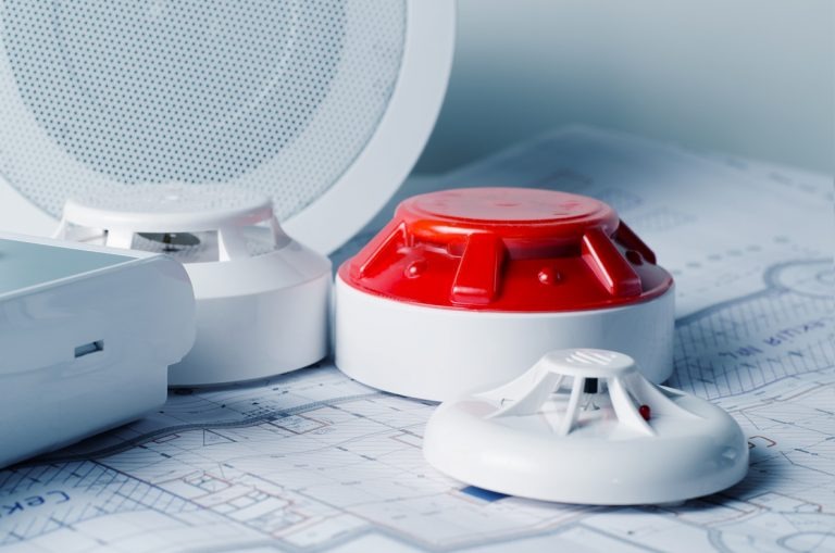 Đầu báo khói quang Formosa là thiết bị được dùng rộng rãi trong hệ thống báo cháy hiện nay.