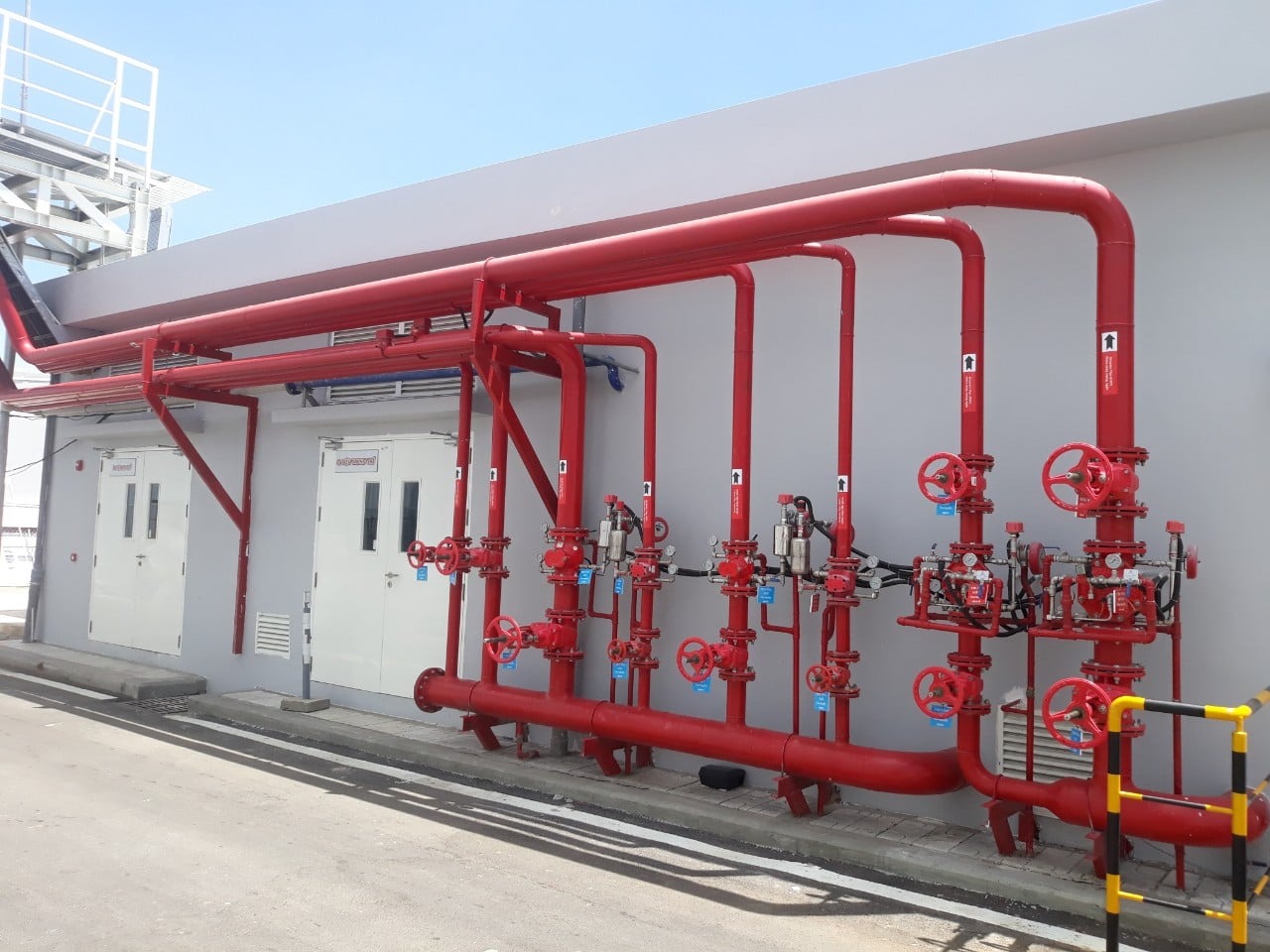 Thiết bị PCCC đóng vai trò quan trọng trong việc đảm bảo an toàn cho mọi công trình xây dựng
