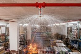 Vì sao đầu phun Sprinkler có thể tự động kích hoạt khi cháy?